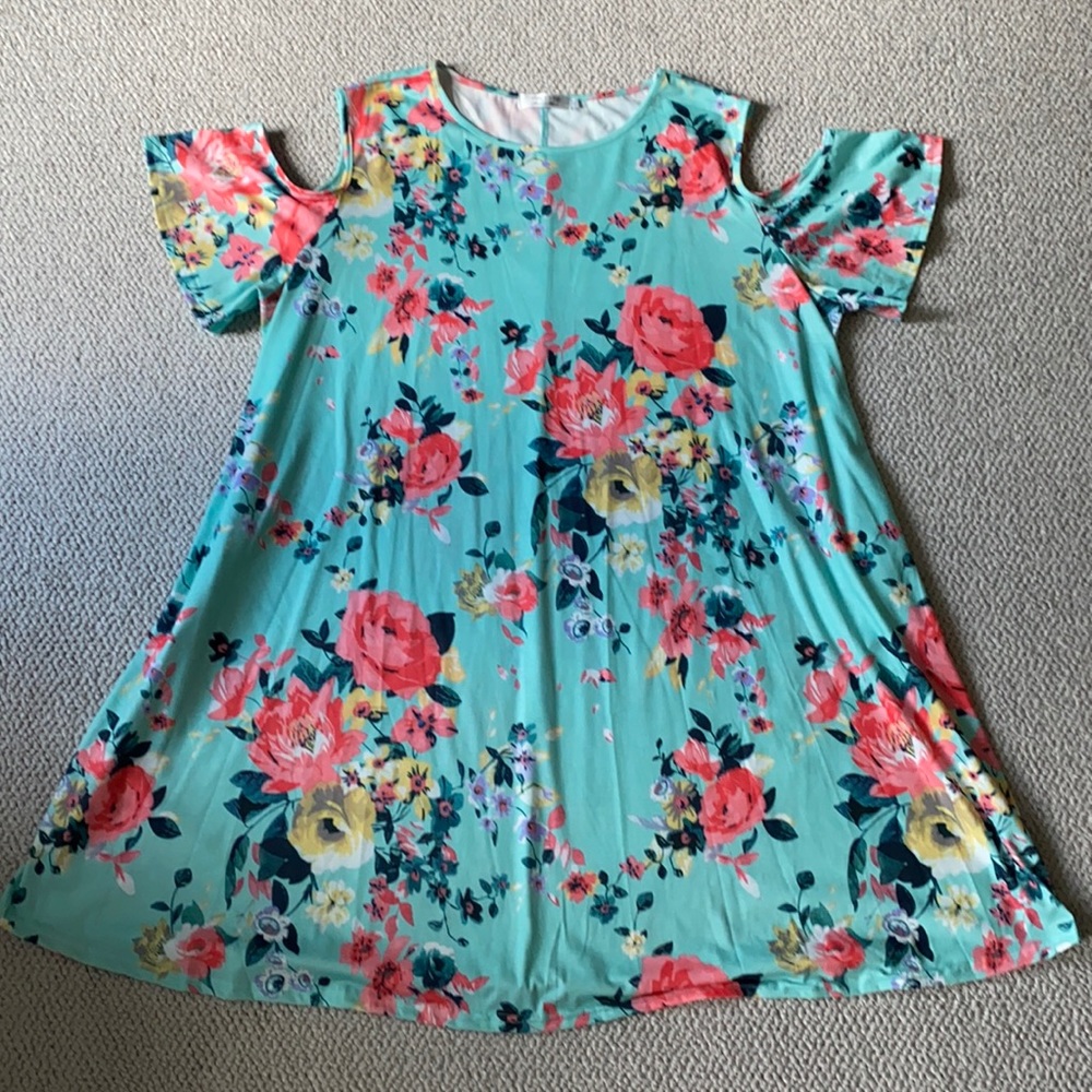 Cold Shoulder dress